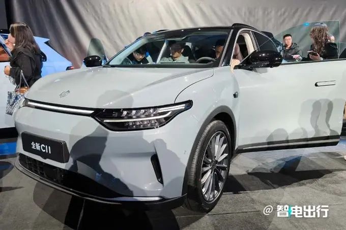 零跑新C11全面降价，14.88万起！配置大升级，够诚意吗？